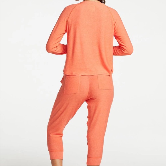 Chaser Vibrant Red Lounge Set - Picture 2 of 8